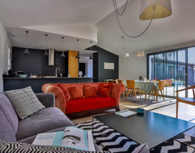 A 150 m de la plage, villa avec piscine chauffée