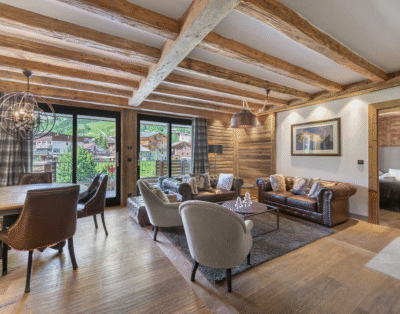 Appartement de Luxe Centre, Proche Pistes, Sauna, Balcon, jusqu’à 6 Pers.