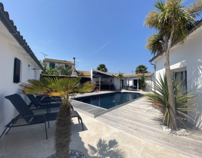 Villa des Vignes : Splendide villa avec piscine chauffée jusqu’à 6 p